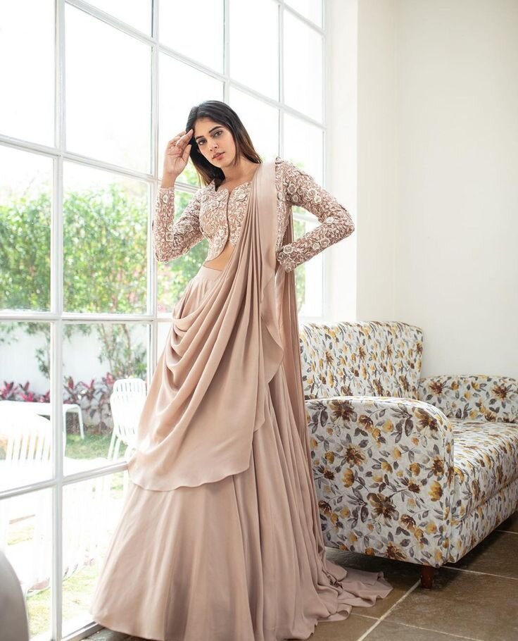 reception saree draping styles